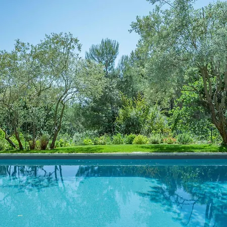 Voga- Luxury Family Holidays Aix-en-provence * Éguilles
